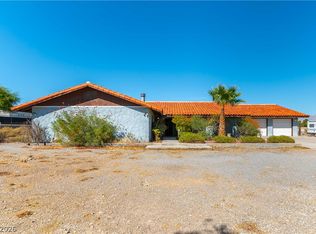 8520 W Hammer Ln, Las Vegas, NV 89149
