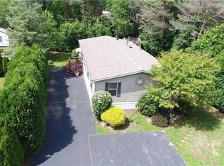 14 Kelly Ln, Coventry, RI 02816