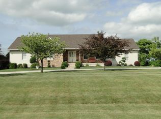 4380 Arrowhead Dr, Carroll, OH 43112