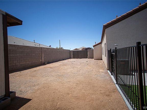 4th image of 3426 Rosewood Street