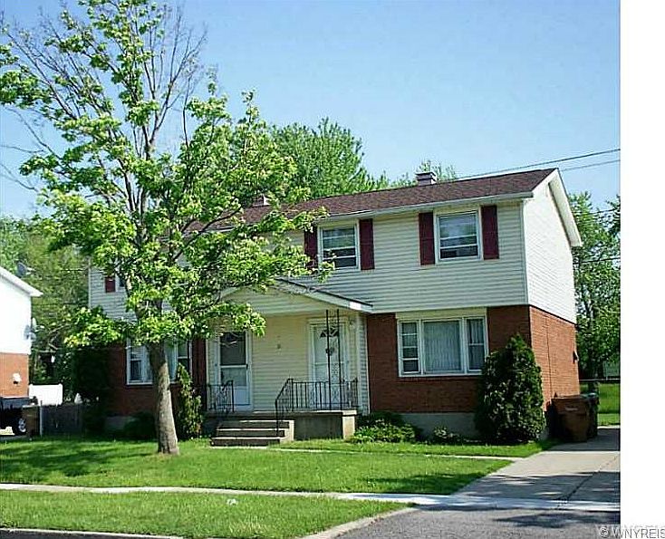1st image of 31 Jeffrey Dr