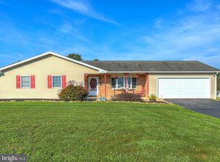 246 Barcroft Rd, York, PA 17406