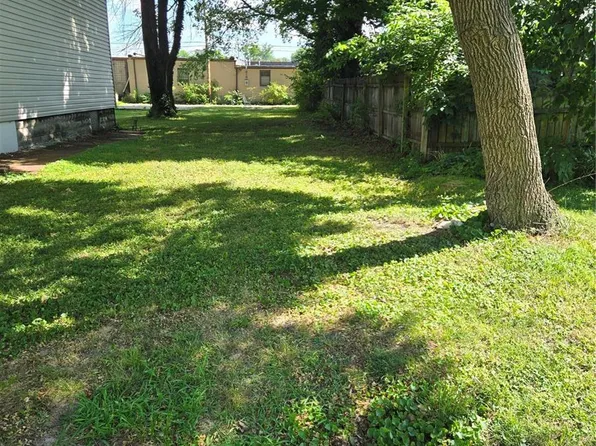 6610 Chamberlain Ave, Saint Louis, MO 63130