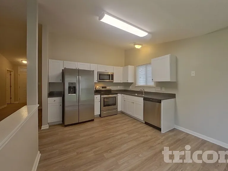 1816 Oakdale Green Dr — Photo 5