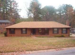 6015 Malibu Dr, Morrow, GA 30260