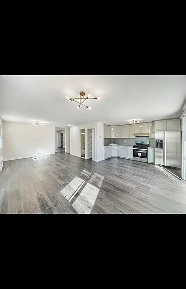 4213 Seagate Ave — Photo 2