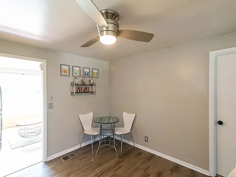 4117 Edwards Ave — Photo 7