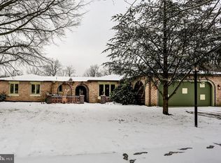 4265 Beaufort Hunt Dr, Harrisburg, PA 17110