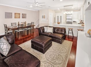 615 Adams St APT 2B, Hoboken, NJ 07030