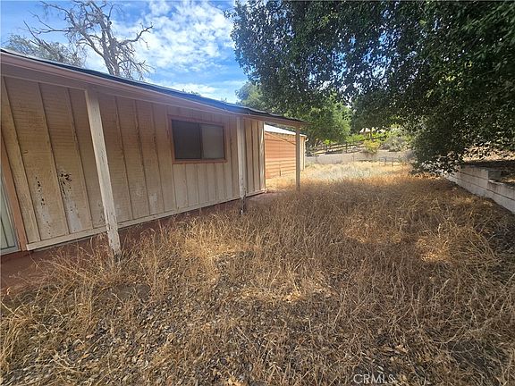 2nd image of 32539 Camino Moro