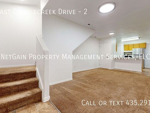 3rd image of 264 E Cobblecreek Dr APT 2