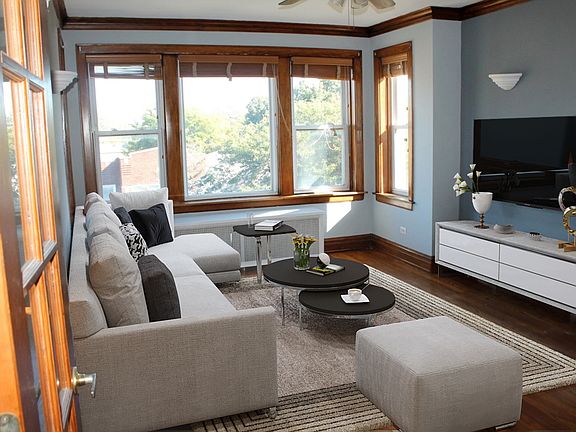 Layout sample using virtual image from the apartment upstairs