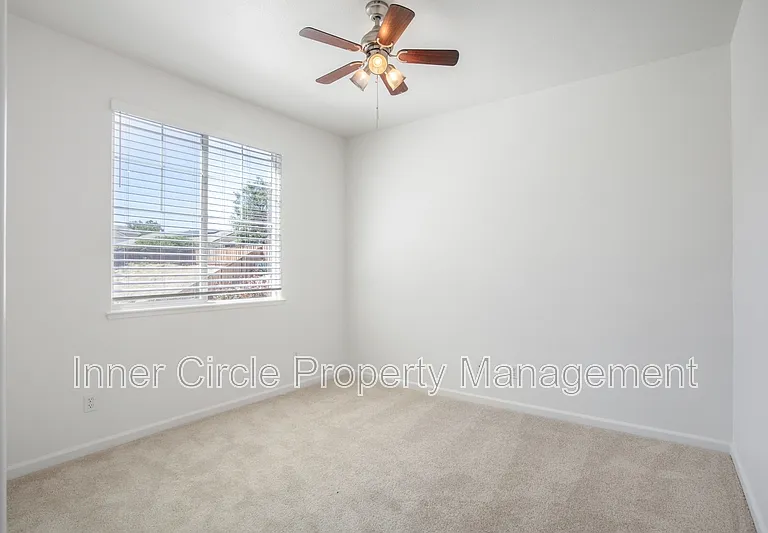 5560 McFarlan Ranch Dr — Photo 23