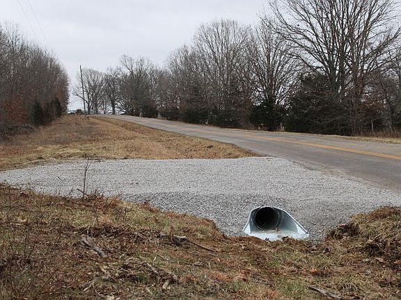 4th image of 19809 Highway Y