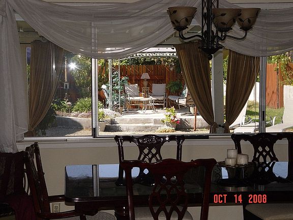 Front room w view 2 back