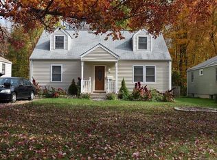 28 Clover St, Windsor, CT 06095