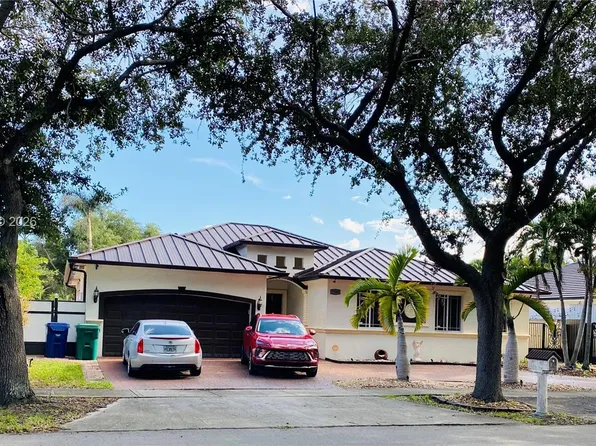 7760 NW 163rd St, Miami Lakes, FL 33016