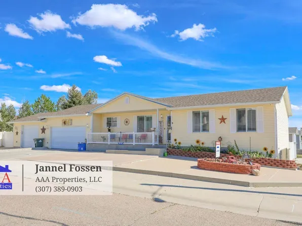 3228 Magnolia Dr, Rock Springs, WY 82901