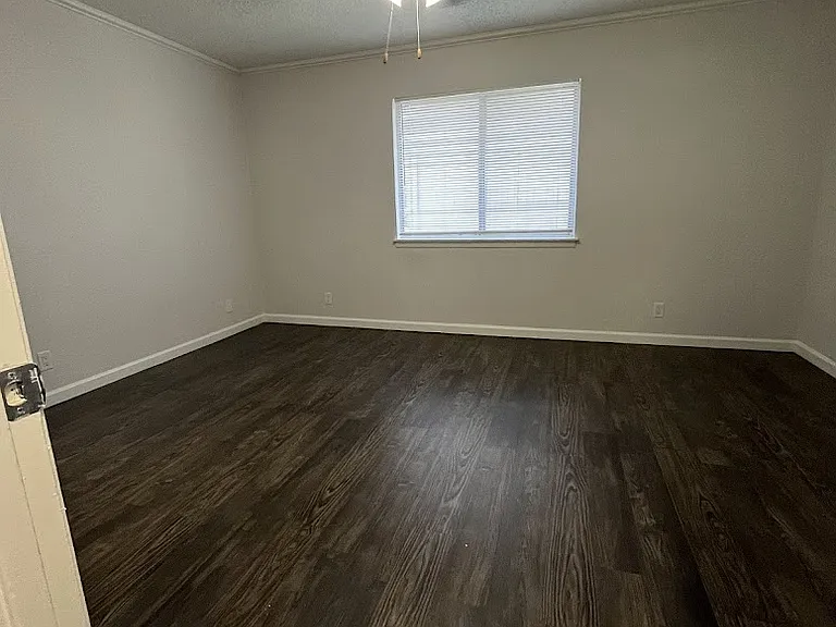 Juniper Springs Apartments — Photo 95