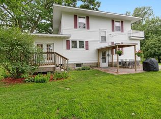 432 2nd St NW, Forest Lake, MN 55025