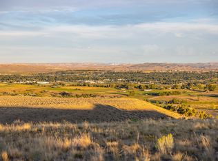 307 Rosewood Ave, Lander, WY 82520