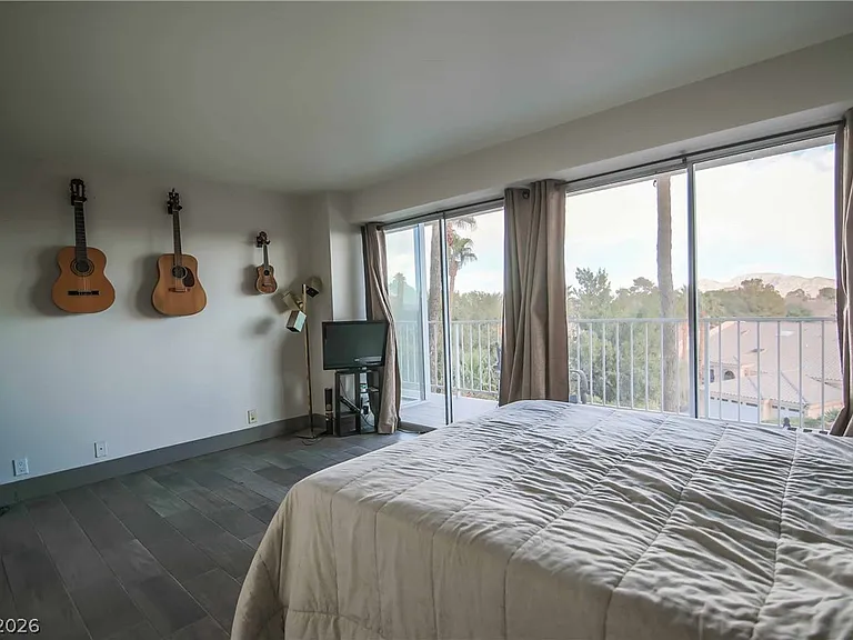 3111 Bel Air Dr #4B — Photo 13