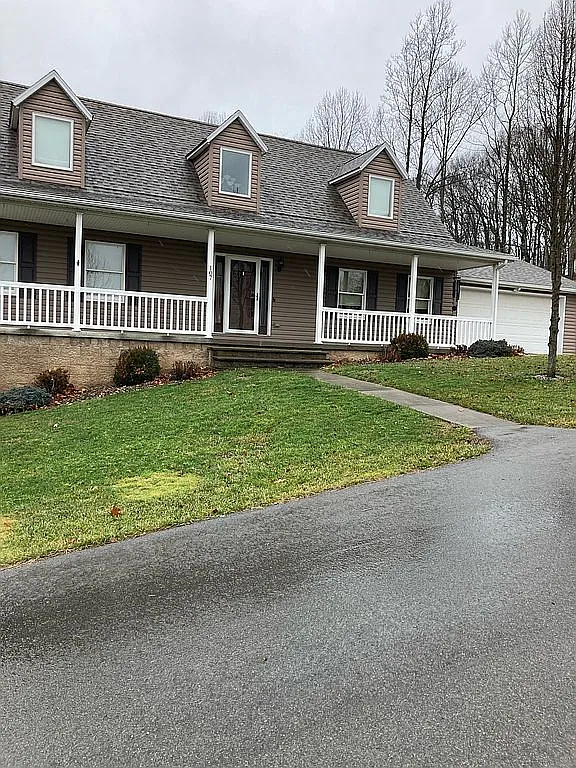 107 White Pine Dr photo 1