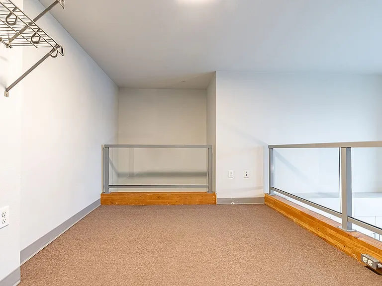 Alcove First Hill — Photo 38