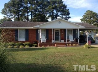 404 W C St, Erwin, NC 28339