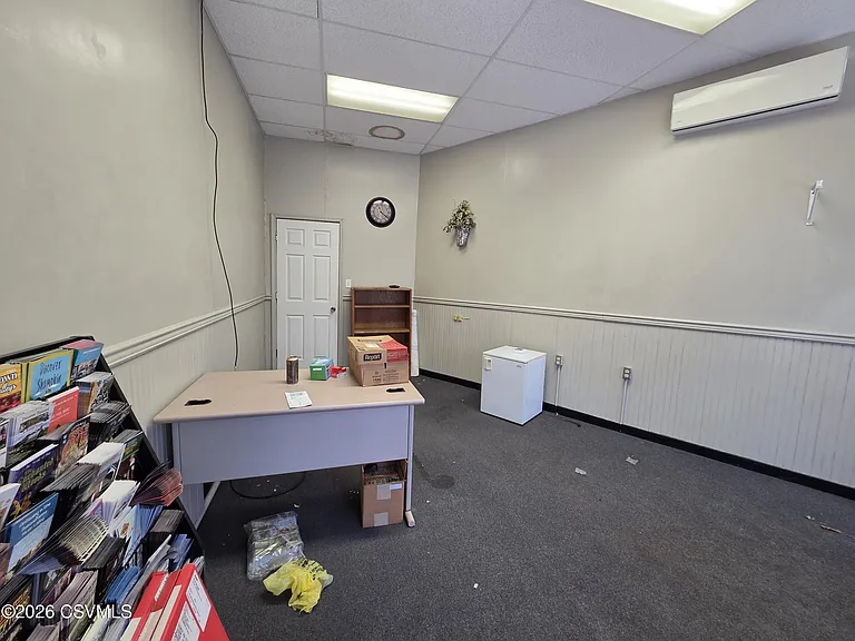 525 N Market St — Photo 12