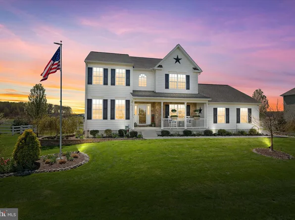 307 Riding Path Dr, Clayton, DE 19938