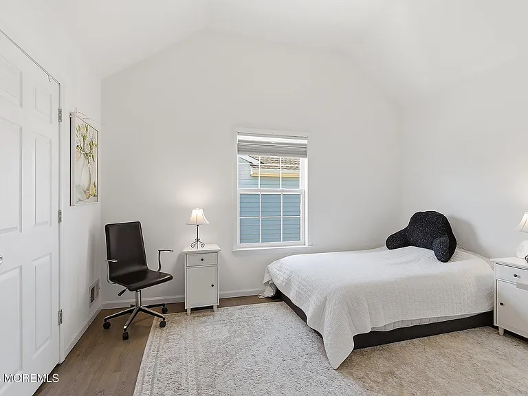 619 Woodland Ave — Photo 17