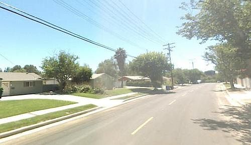 1st image of 20653 Clark St
