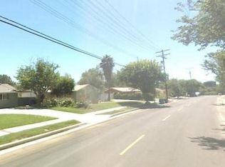 20653 Clark St, Woodland Hills, CA 91367