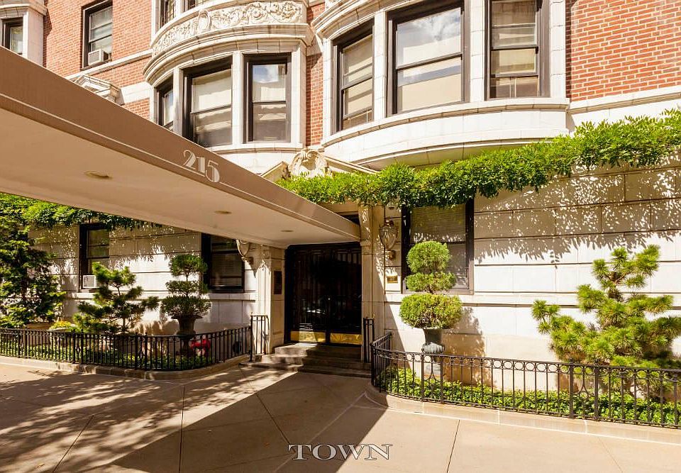 1st image of 215 W 78th St APT 6A