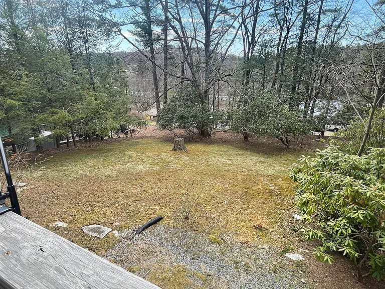 640 Morningside Dr — Photo 94