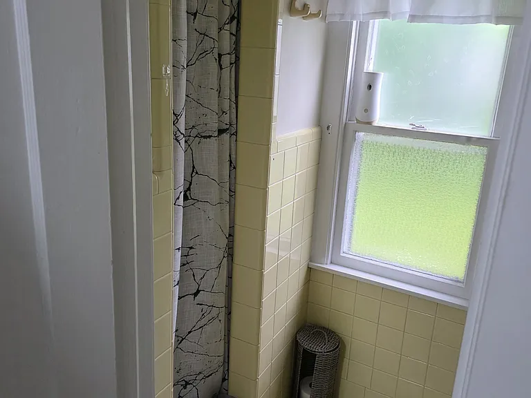 932 Violet Ave #3 — Photo 9