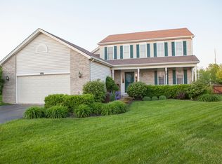 1886 Grassy Knoll Ct, Romeoville, IL 60446