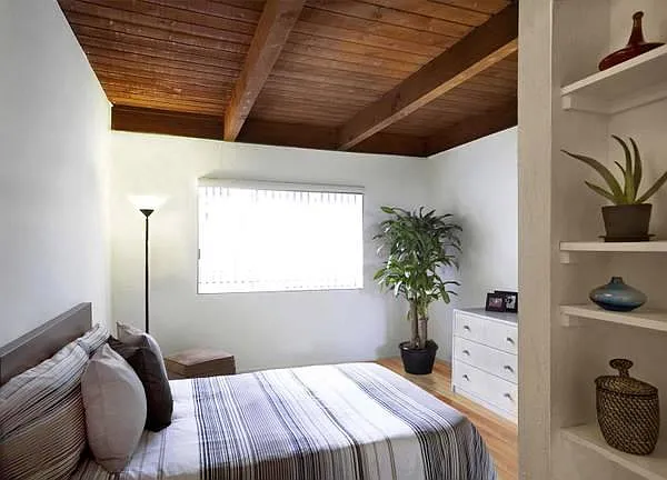 5030 Tujunga Ave #N — Photo 2