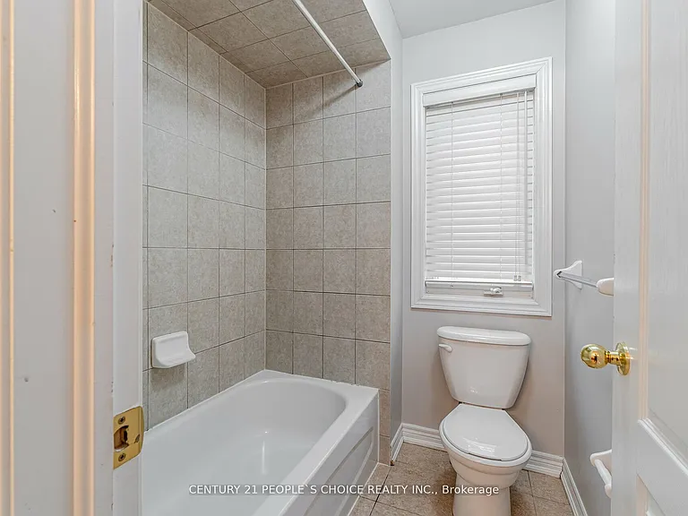 7 Toddville Rd — Photo 9