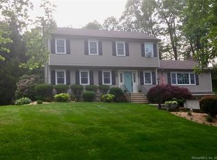 75 Stable Ridge Rd, Monroe, CT 06468