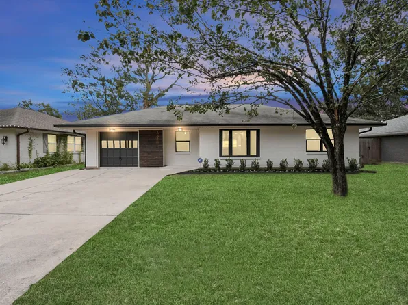 4238 T C Jester Blvd, Houston, TX 77018