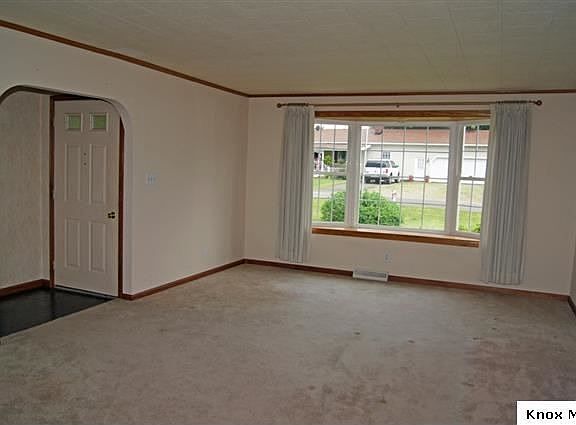 2nd image of 2 Fearn Ave