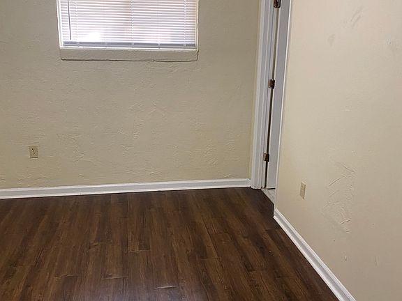 5th image of 1207 N M L King Jr Blvd Suite C1