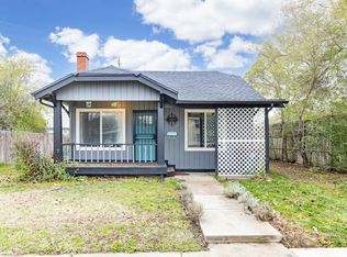 306 N Holly St, Medford, OR 97501