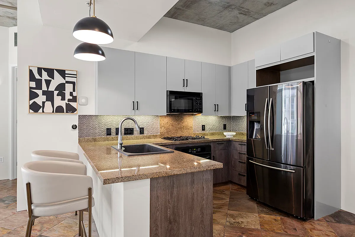 2 bed, 1094 sqft, $5,500 — Photo 3