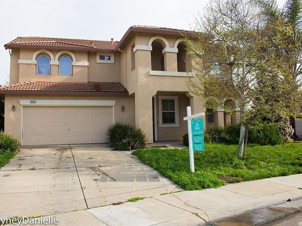 1st image of 3141 Mount Maclure Dr