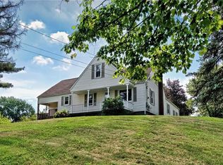 2211 Darlington Rd, Beaver Falls, PA 15010