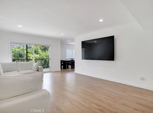 1015 N Michillinda Ave APT 302, Pasadena, CA 91107