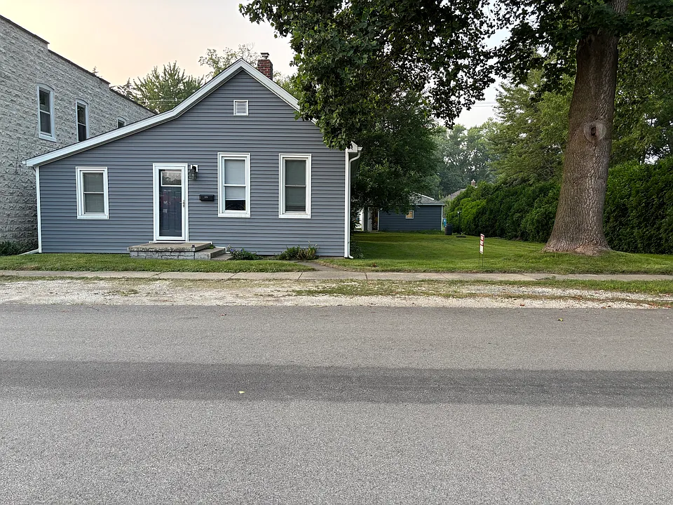 124 Grant St #1